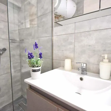 Mouragia Seaside Appartement *